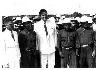 orson_welles_em_fortaleza_1942_gravando_o_filme1