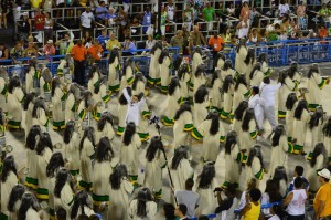 426050_10151432929652010_530333122_n