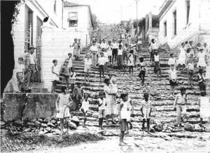 escadaMorroSaoCarlos