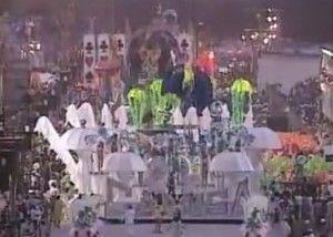 camisaverdeebranco1993