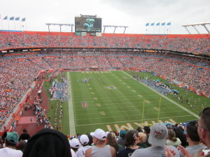 NFL_Jets_at_Dolphins-Sun_Life_Stadium-2012-09-24