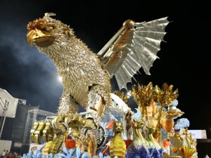 gavioes2011