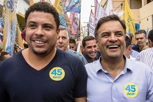 Aécio e Ronaldo percorreram as ruas de Osasco e Carapicuíba neste sábado