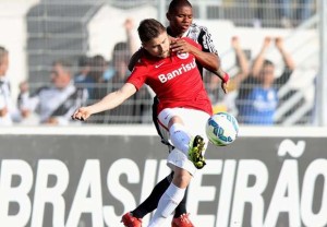 ponte-preta-x-internacional-072615_1jentei6xxsyw1getiuqe35xoq