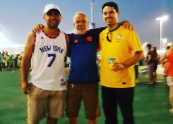 Beijo na testa! 13686925_1739759022963636_2014465877_n(1)