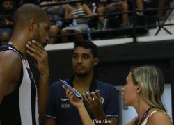 Apesar da luta da equipe, Botafogo perde primeira partida da semifinal da Superliga B imagem capa